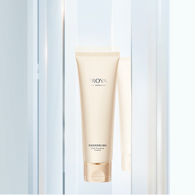 PG国际弹润透亮青春洁面乳